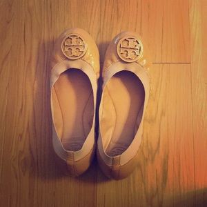 Tory Burch Caroline nude flats